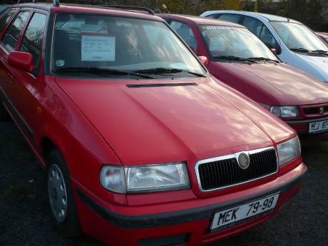 Škoda Felicia combi červená předek