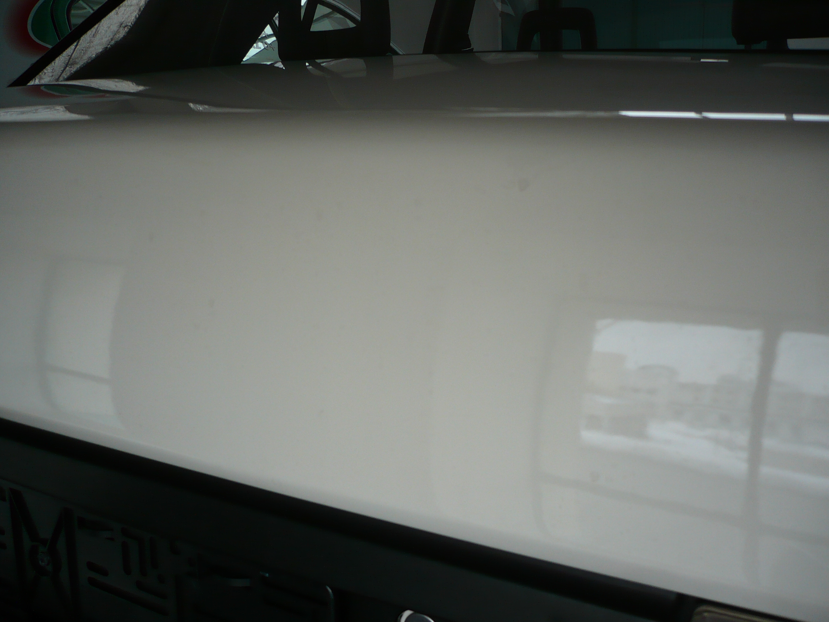 Škoda 782 Sedan bílý kufr 3