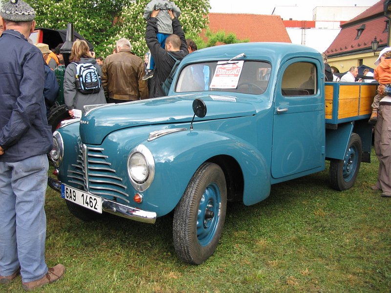 Škoda 1101 - 938 PickUp, předek